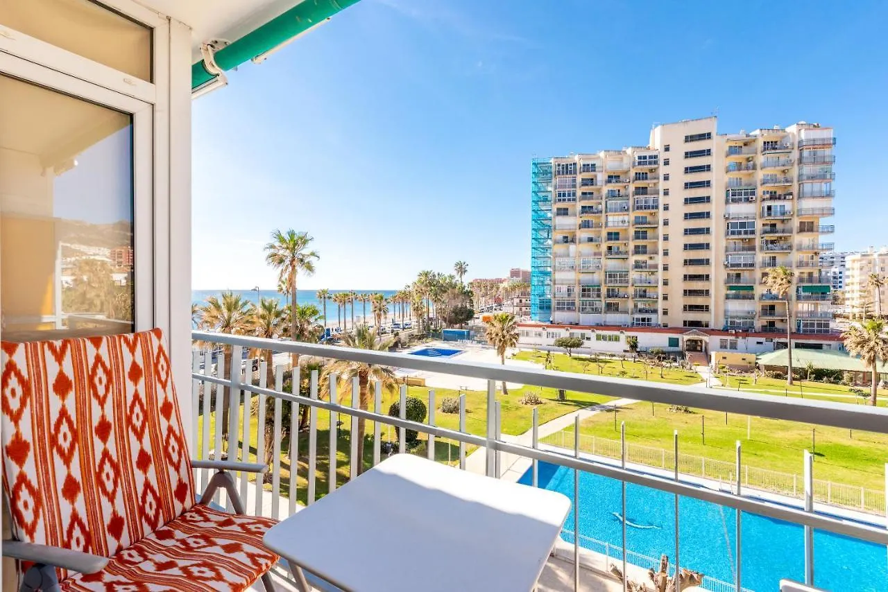 Sunny Seaside Apartment Arroyo De La Miel Spain