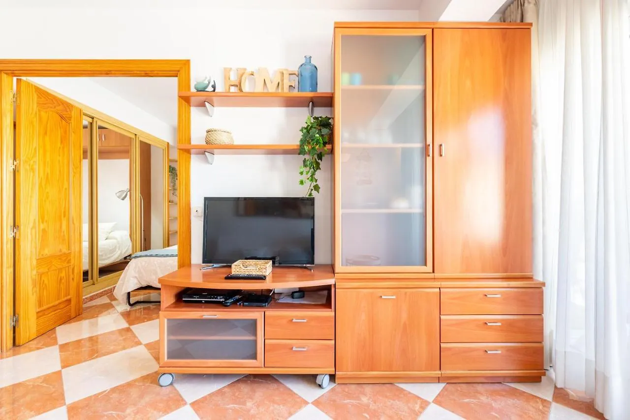 Sunny Seaside Apartment Arroyo De La Miel