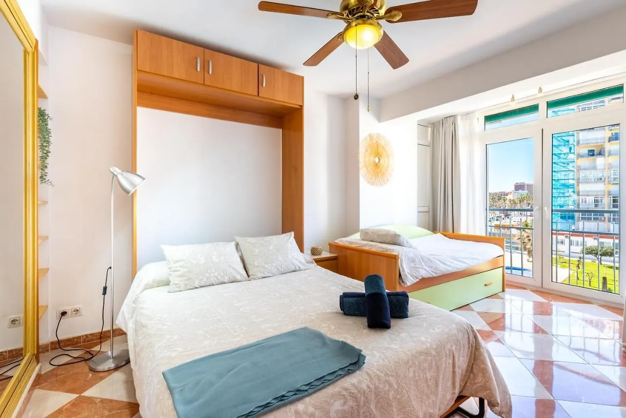 Sunny Seaside Apartment Arroyo De La Miel Spain